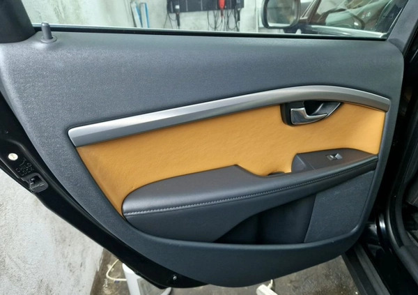 Volvo XC 70 cena 84000 przebieg: 146000, rok produkcji 2013 z Ośno Lubuskie małe 407